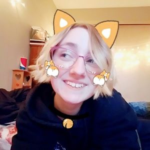 Meet your Posher, Robyn